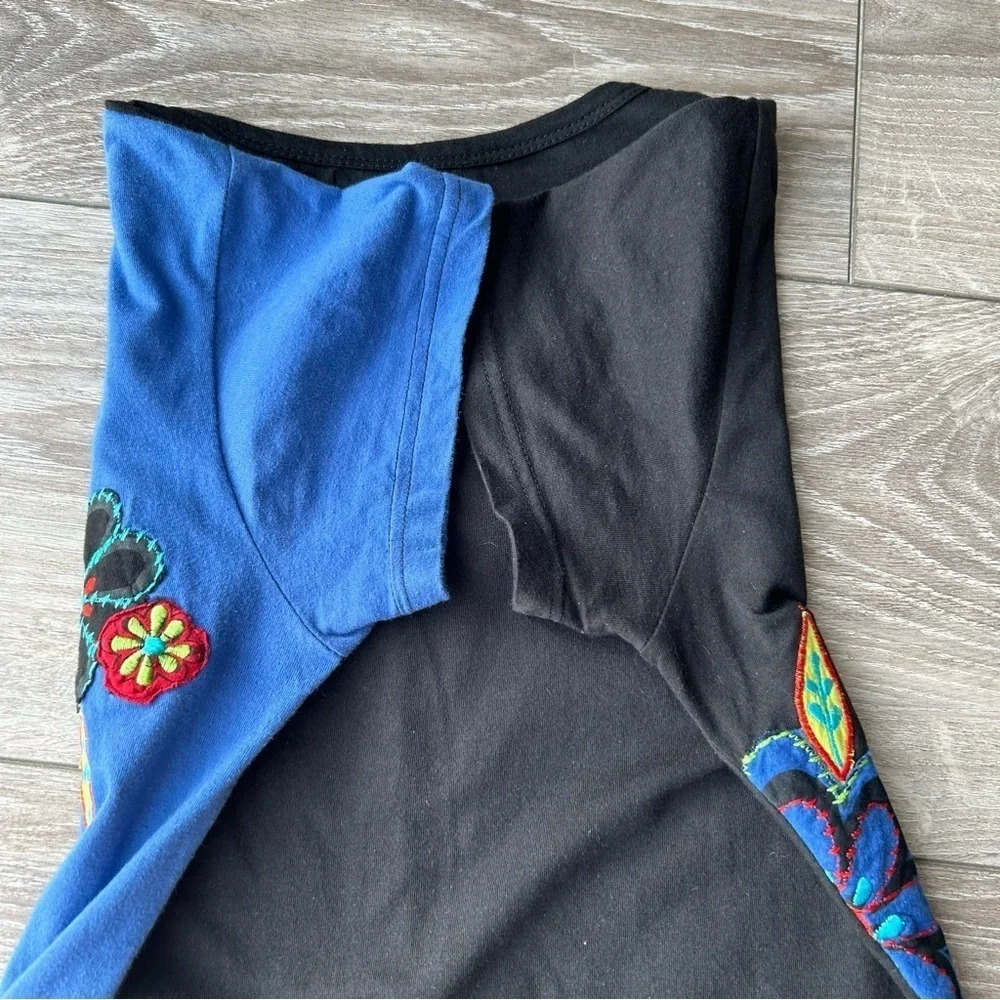 Leopards & Roses Embroidered Patchwork Asymmetrical Hem Tunics - Picture 15 of 15